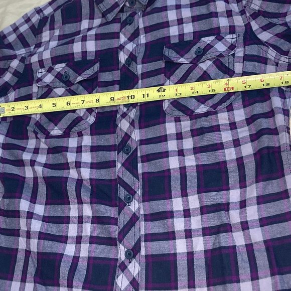 Women's Duluth Trading Company Small Flannel NWT Purple Plaid - Picture 8 of 9